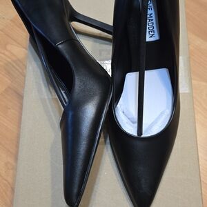 Steve Madden Classie Heels 6.5 Black Leather